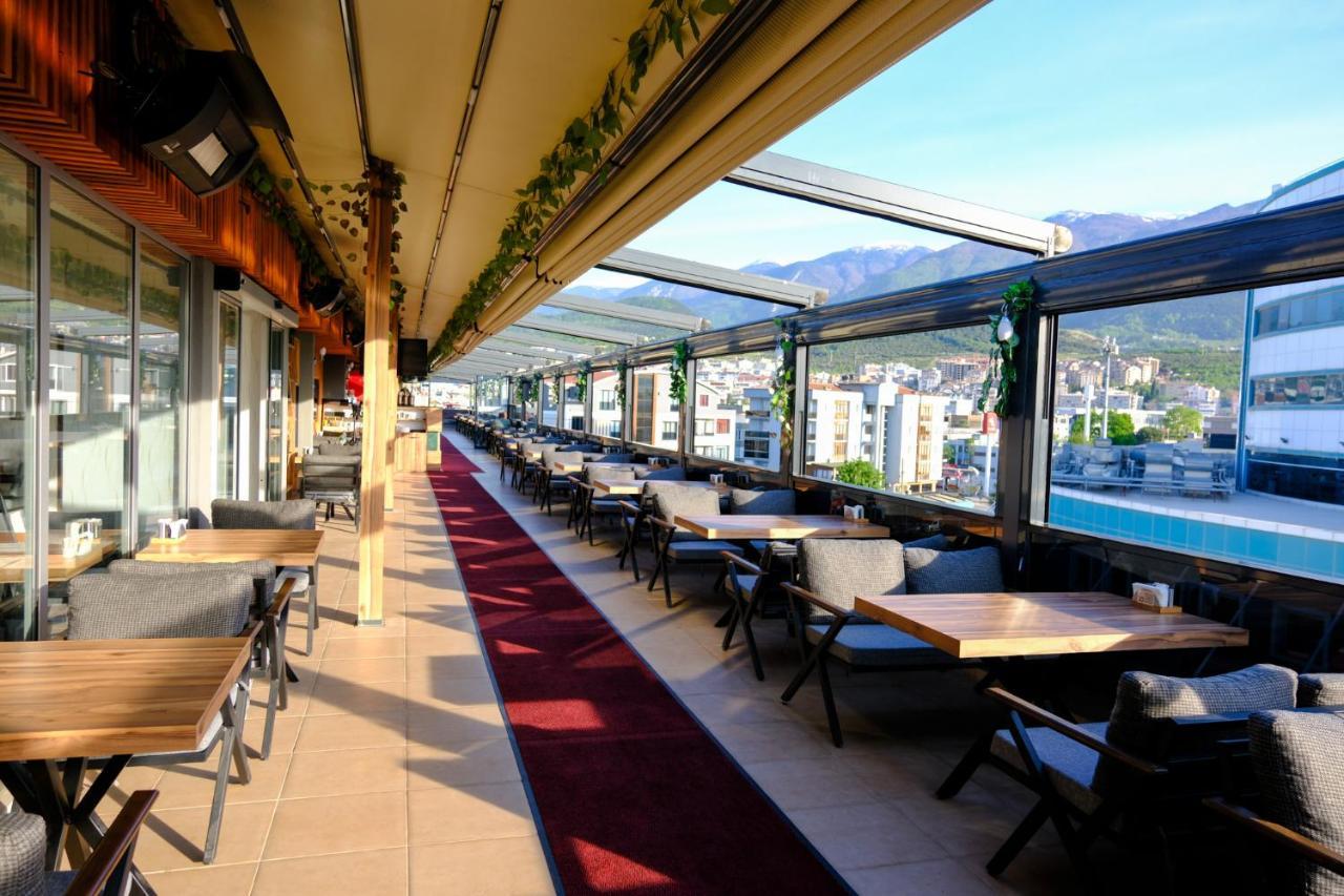 Grand Salizze Hotel Kestel  Buitenkant foto