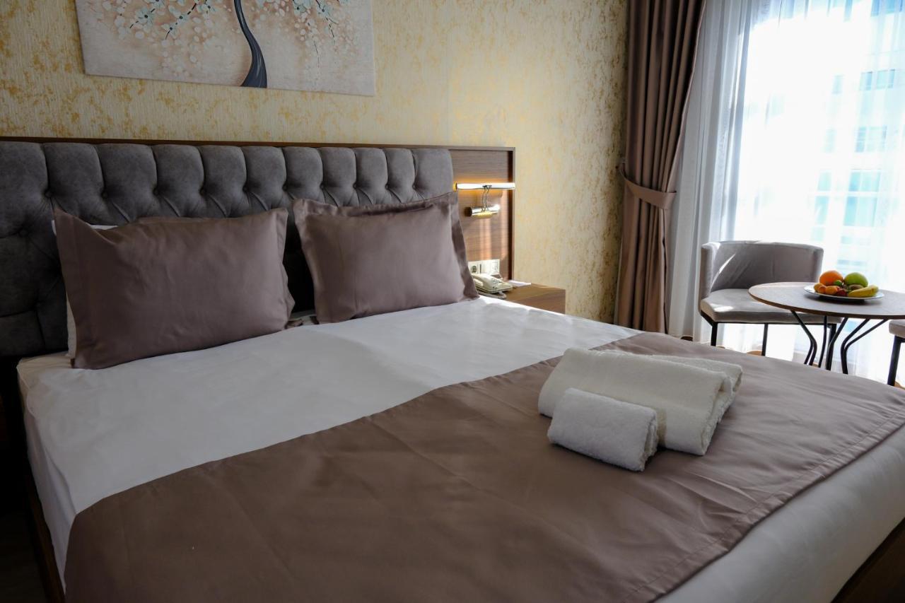 Grand Salizze Hotel Kestel  Buitenkant foto