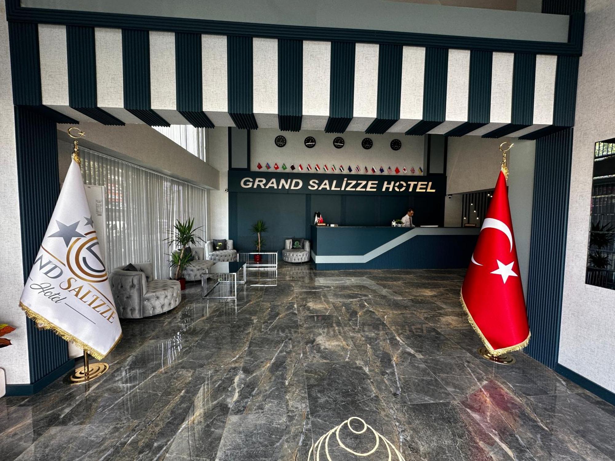 Grand Salizze Hotel Kestel  Buitenkant foto